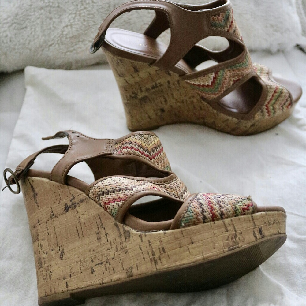 Colorful wedges.